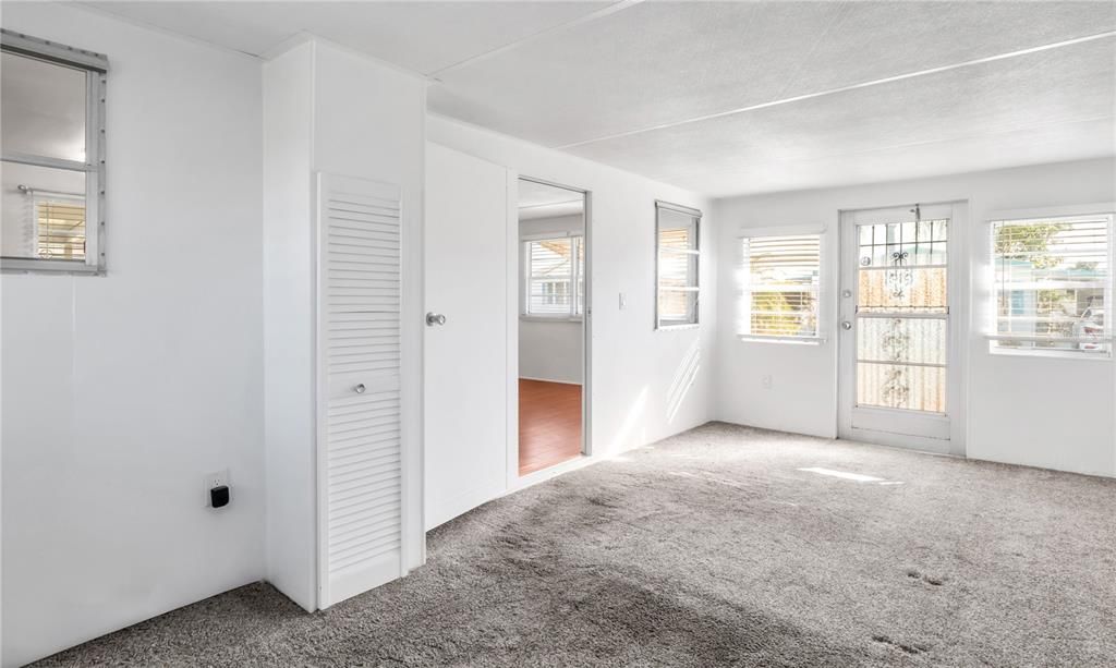 En Renta: $1,695 (3 camas, 1 baños, 980 Pies cuadrados)