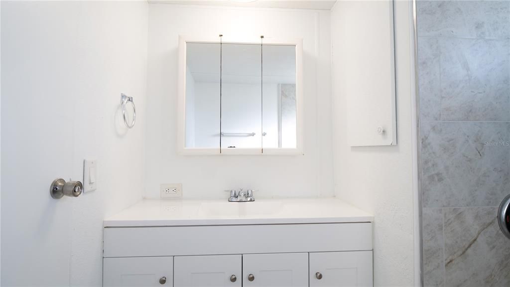 En Renta: $1,695 (3 camas, 1 baños, 980 Pies cuadrados)