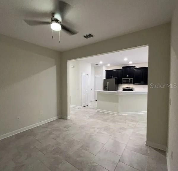 For Rent: $1,850 (2 beds, 2 baths, 1400 Square Feet)