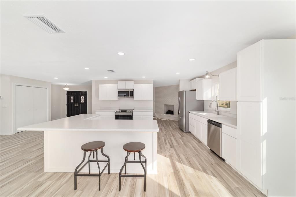 For Sale: $459,000 (4 beds, 3 baths, 2551 Square Feet)