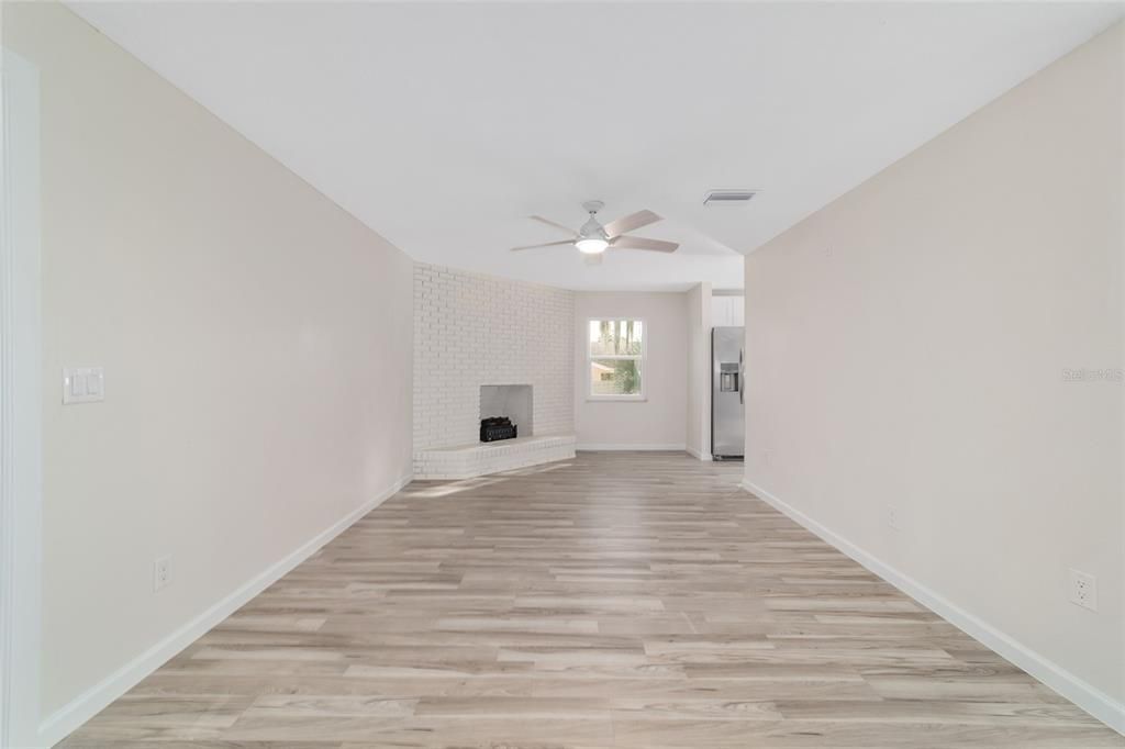 For Sale: $459,000 (4 beds, 3 baths, 2551 Square Feet)