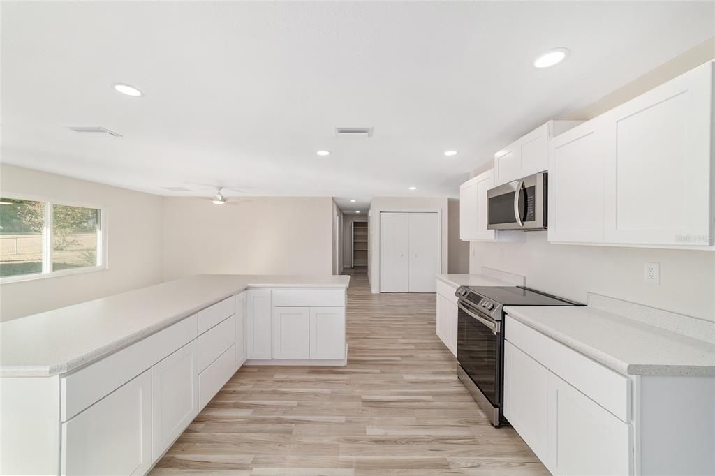 For Sale: $459,000 (4 beds, 3 baths, 2551 Square Feet)