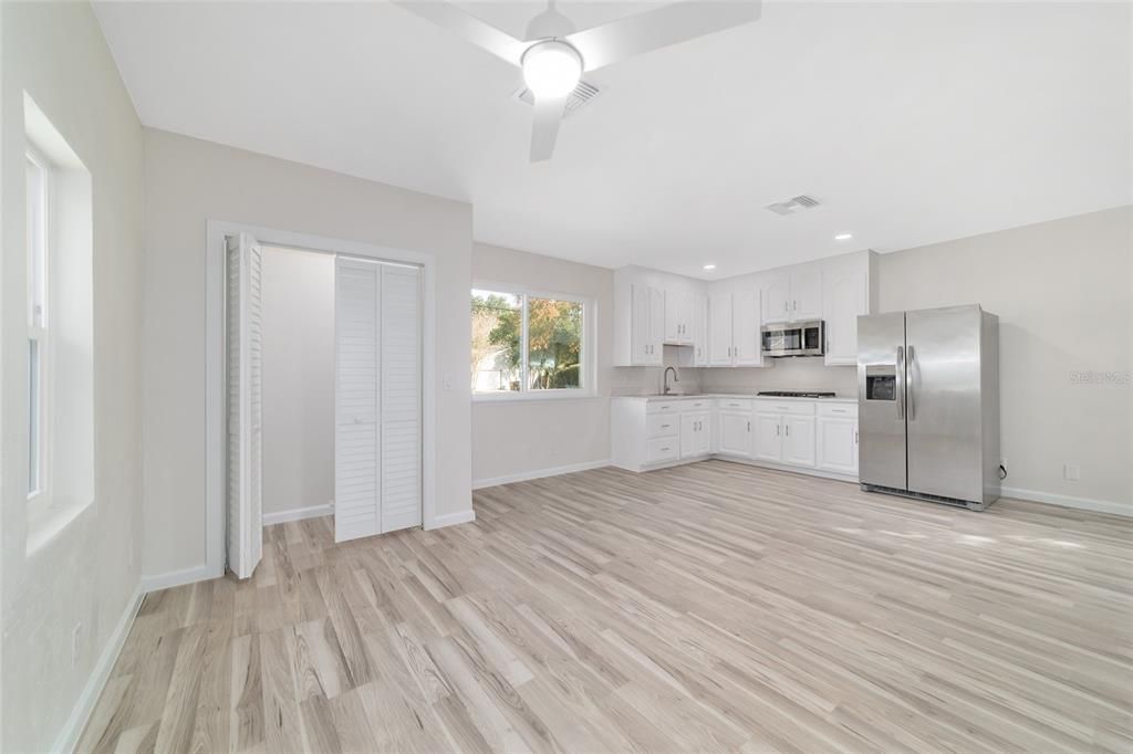 For Sale: $459,000 (4 beds, 3 baths, 2551 Square Feet)