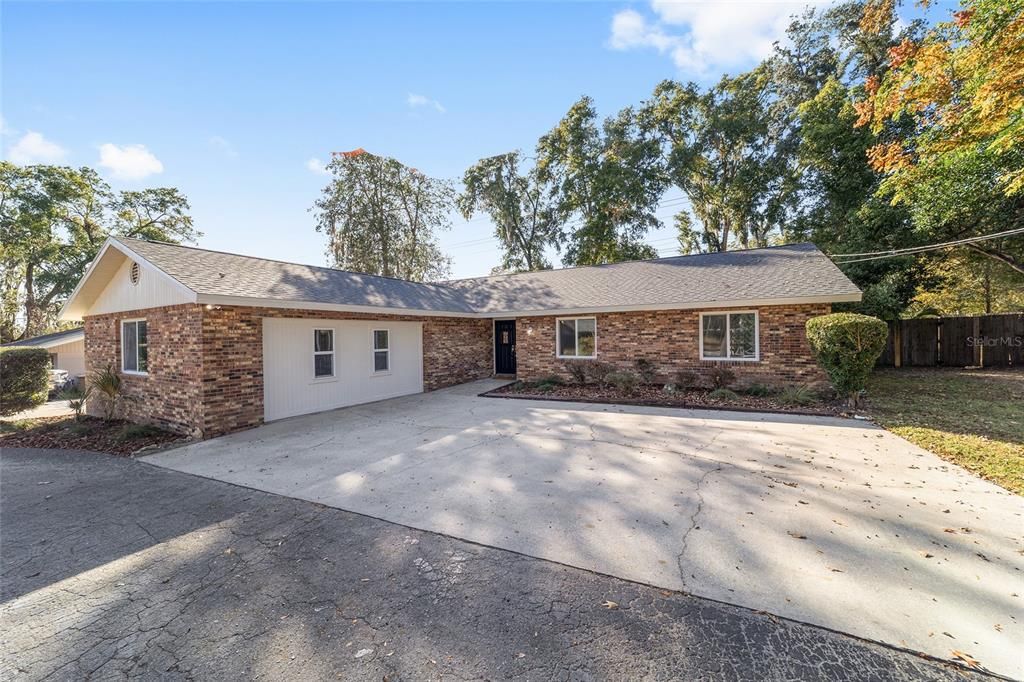 For Sale: $459,000 (4 beds, 3 baths, 2551 Square Feet)