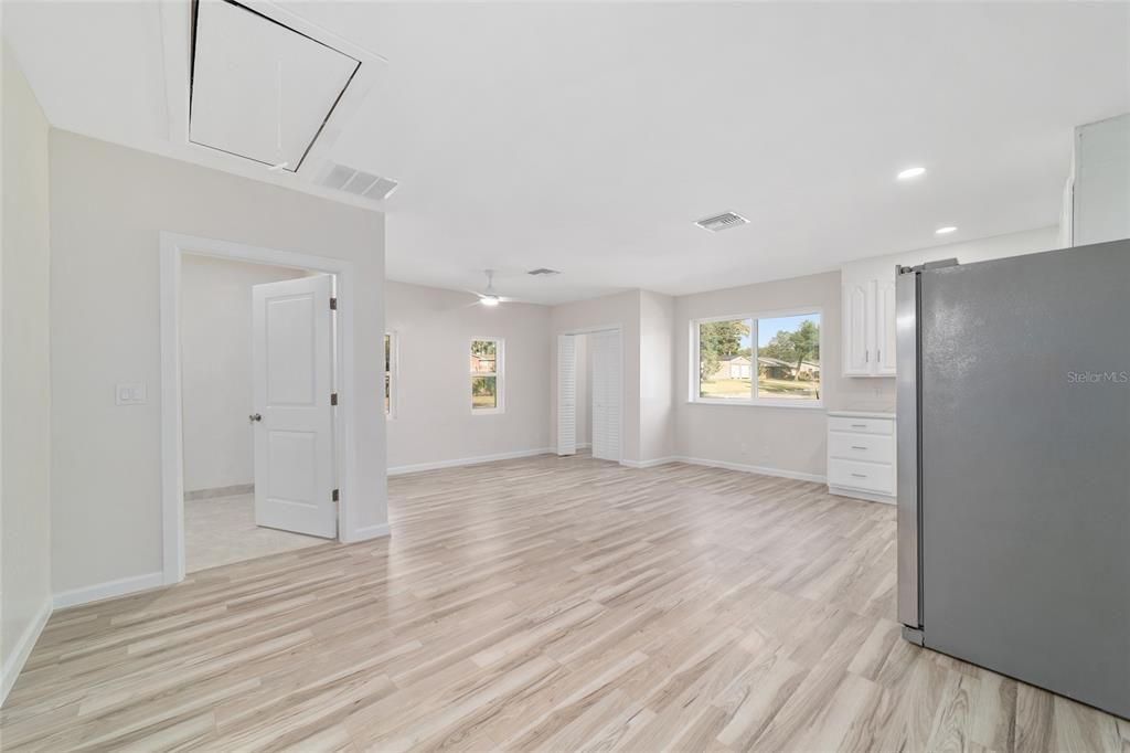 For Sale: $459,000 (4 beds, 3 baths, 2551 Square Feet)