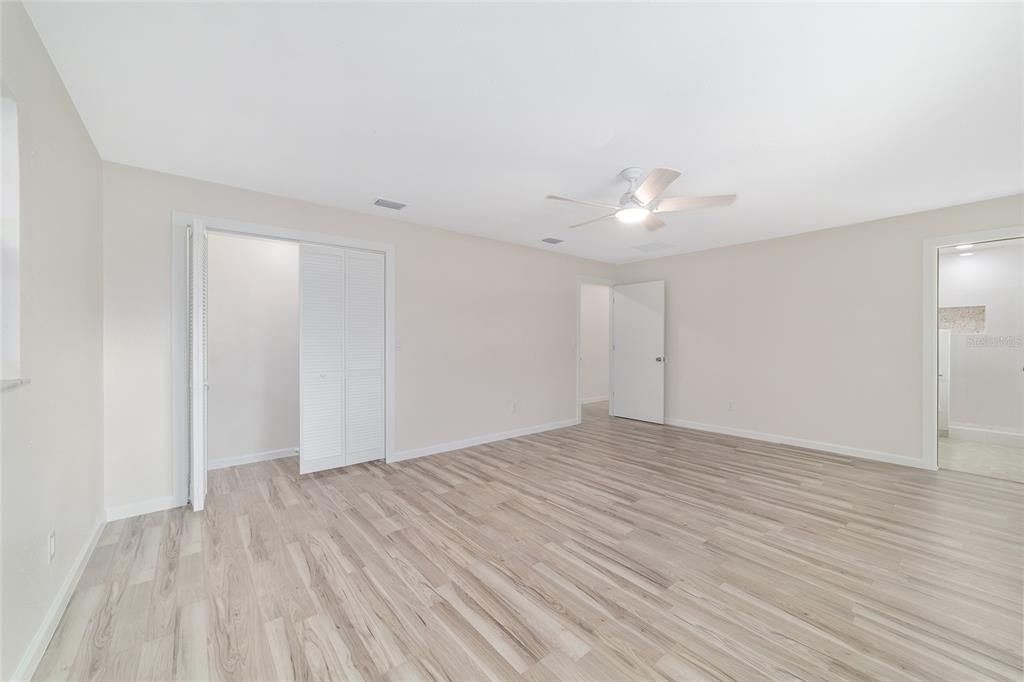 For Sale: $459,000 (4 beds, 3 baths, 2551 Square Feet)