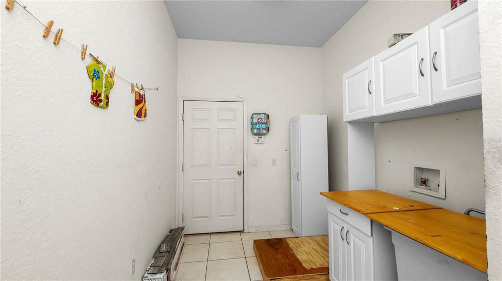 For Sale: $489,000 (4 beds, 3 baths, 2668 Square Feet)