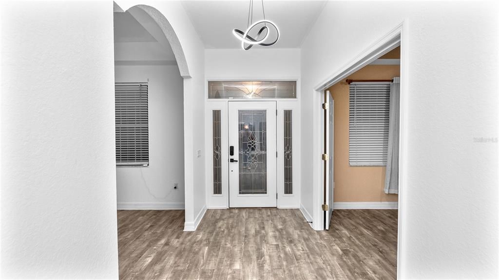 For Sale: $489,000 (4 beds, 3 baths, 2668 Square Feet)