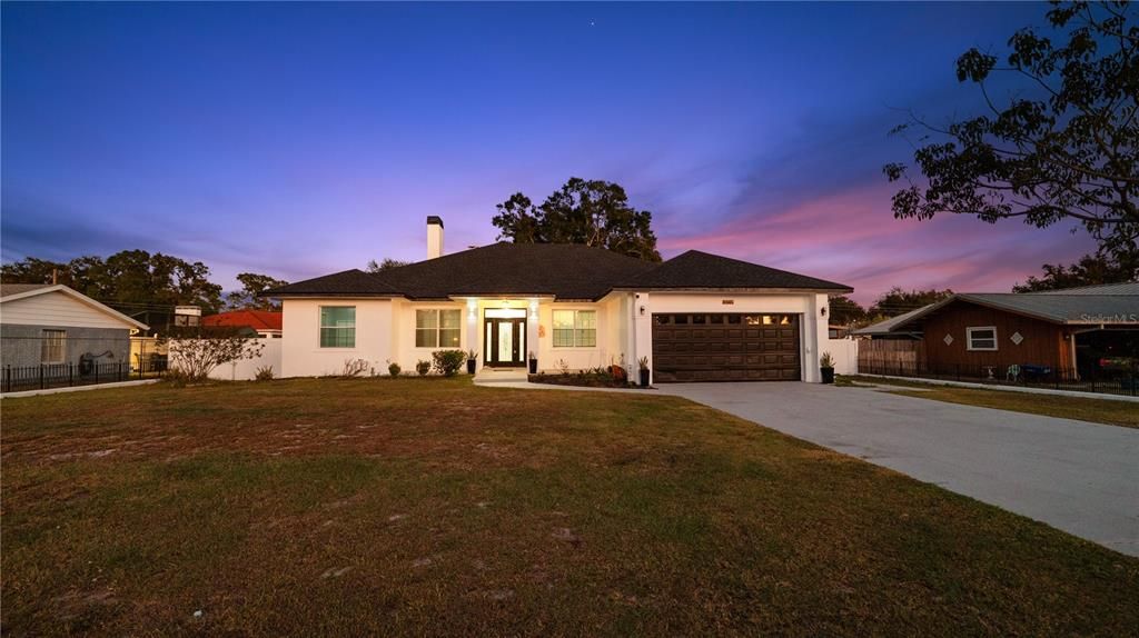 For Sale: $489,000 (4 beds, 3 baths, 2668 Square Feet)