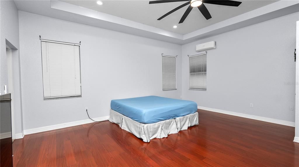 For Sale: $489,000 (4 beds, 3 baths, 2668 Square Feet)