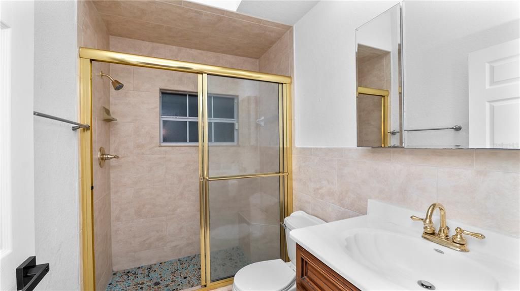 For Sale: $489,000 (4 beds, 3 baths, 2668 Square Feet)