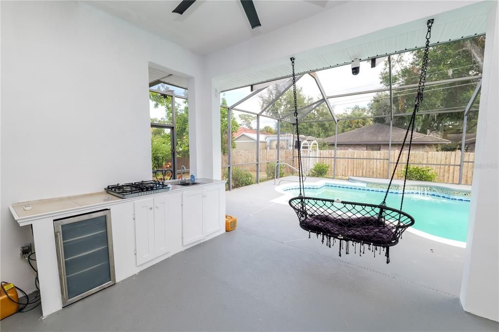 For Sale: $489,000 (4 beds, 3 baths, 2668 Square Feet)