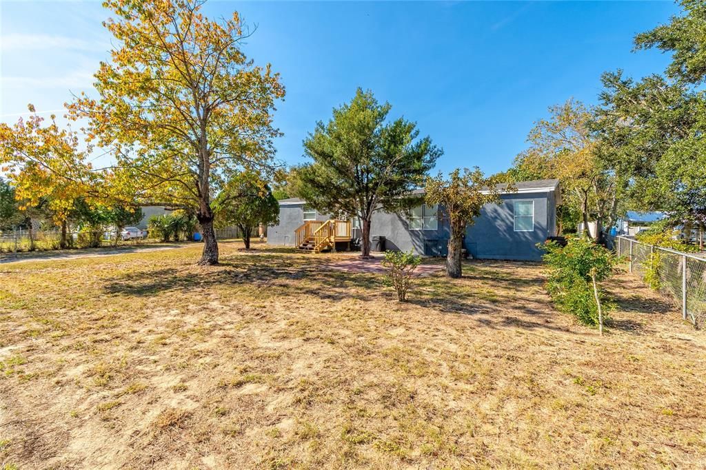 For Sale: $289,000 (5 beds, 2 baths, 1680 Square Feet)