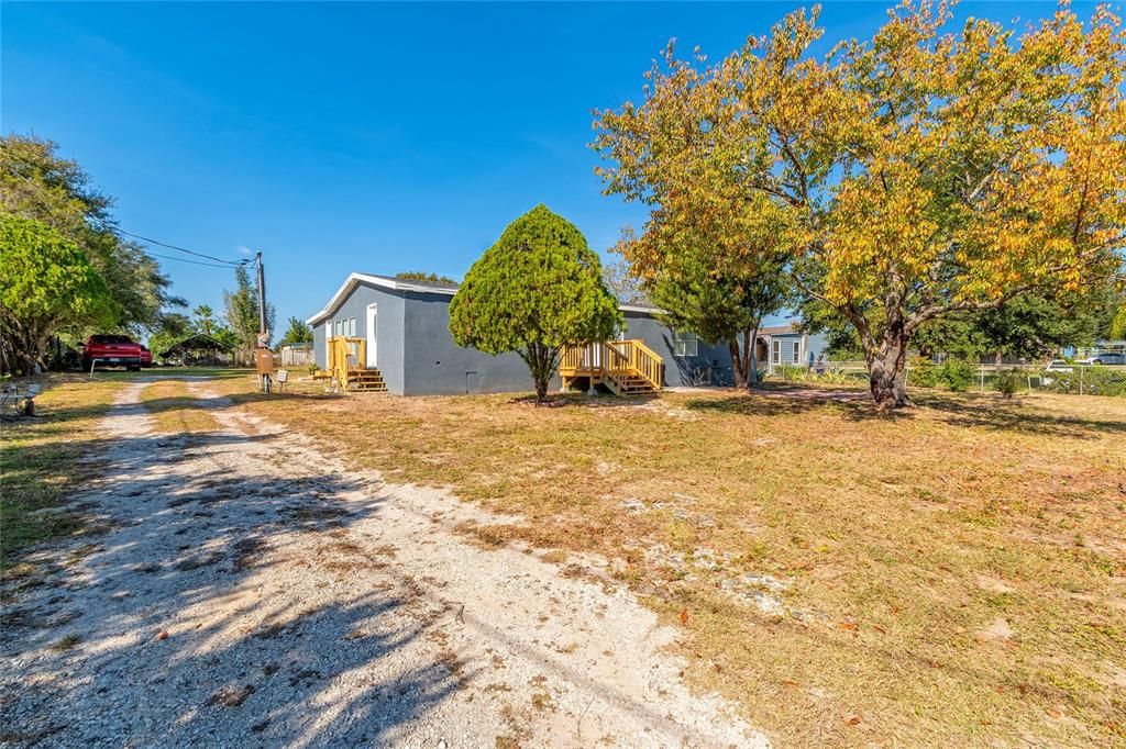 For Sale: $289,000 (5 beds, 2 baths, 1680 Square Feet)