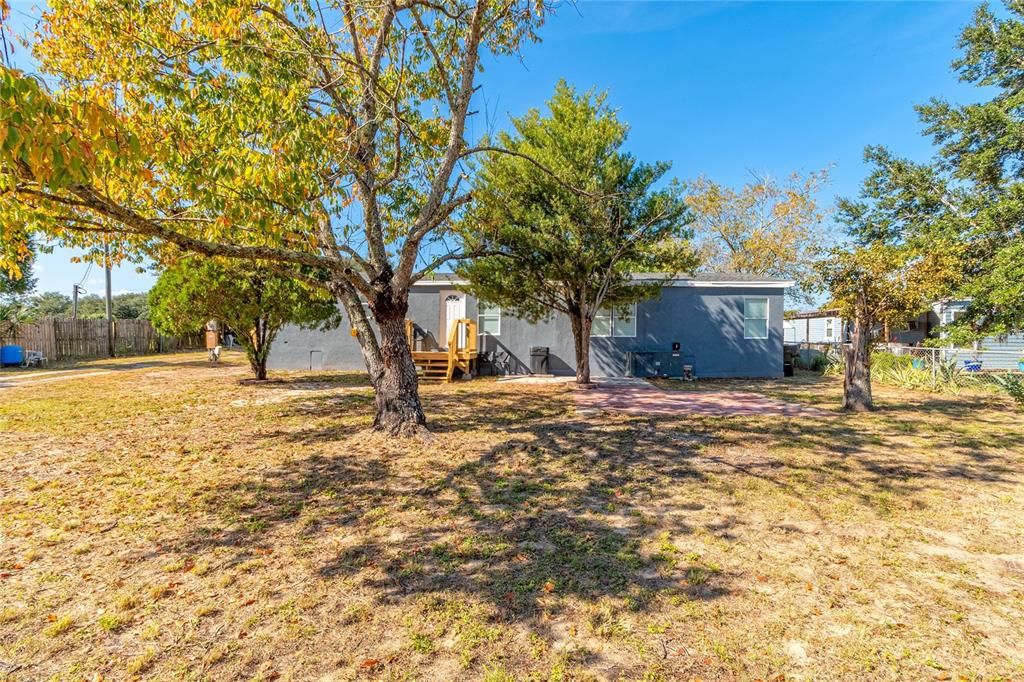 For Sale: $289,000 (5 beds, 2 baths, 1680 Square Feet)