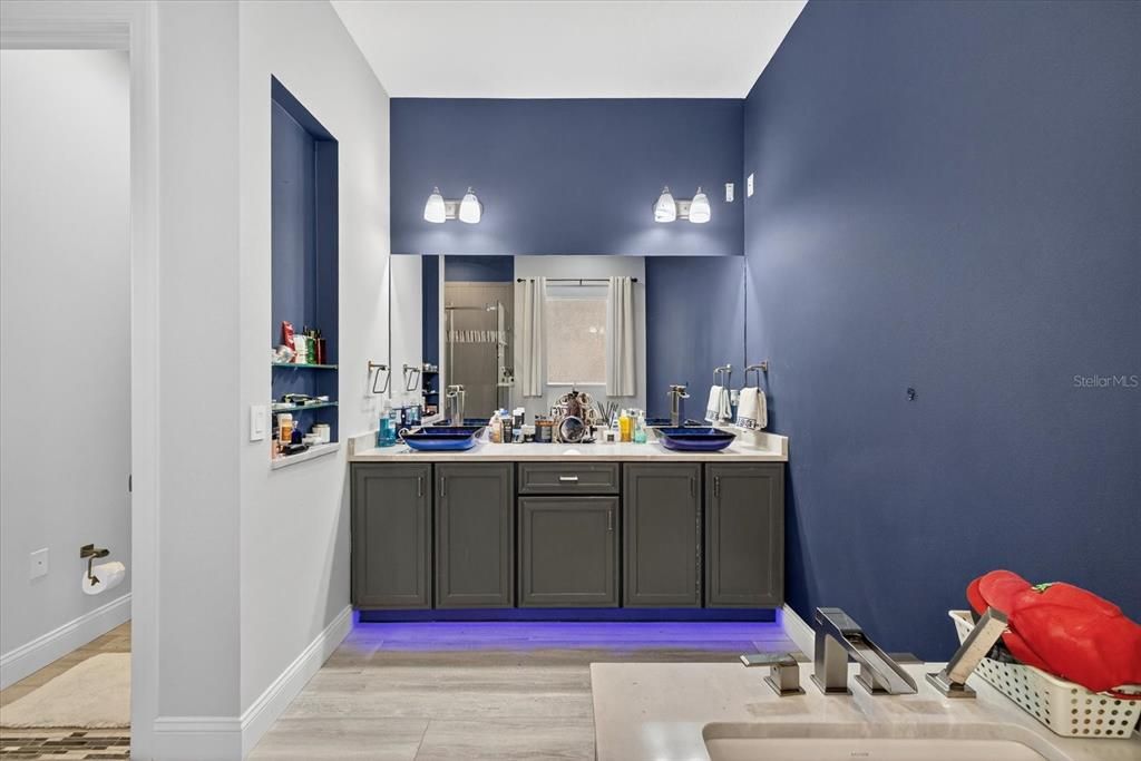 For Rent: $7,000 (4 beds, 3 baths, 3911 Square Feet)