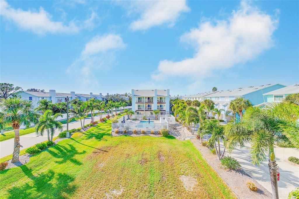 待售: $625,000 (3 贝兹, 3 浴室, 1656 平方英尺)