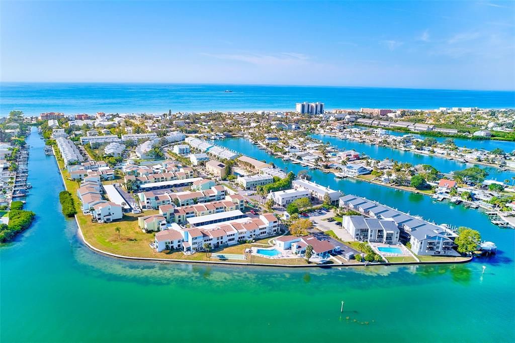 待售: $625,000 (3 贝兹, 3 浴室, 1656 平方英尺)