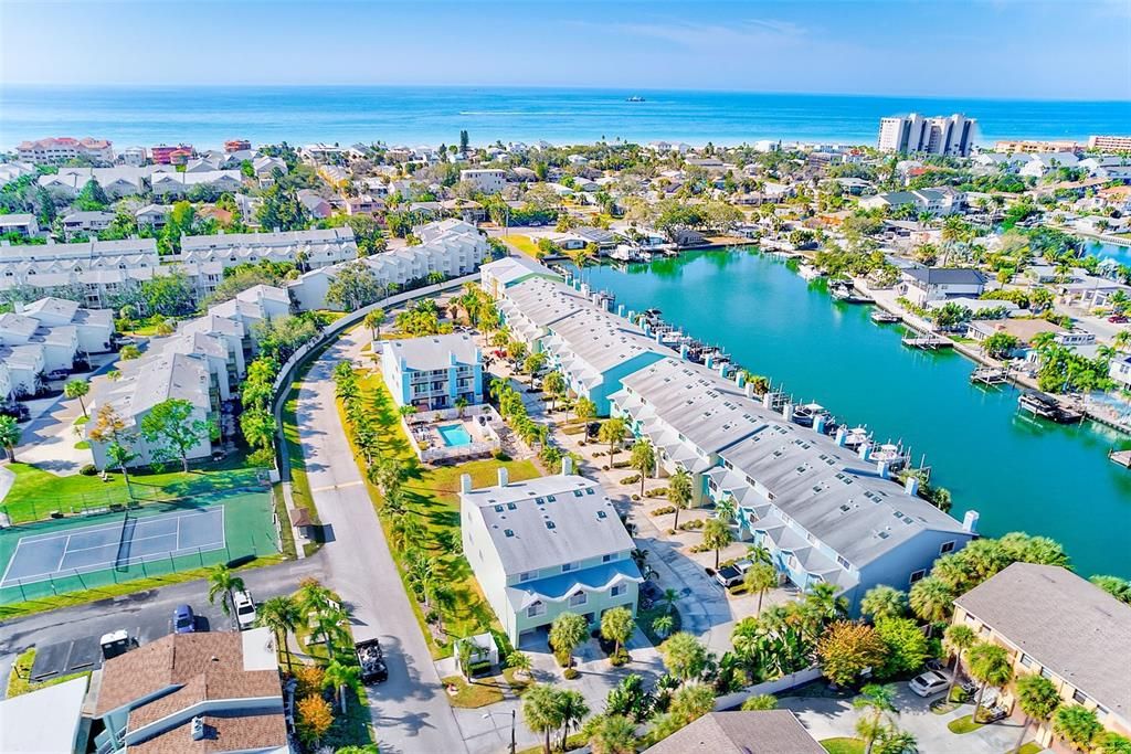 待售: $625,000 (3 贝兹, 3 浴室, 1656 平方英尺)