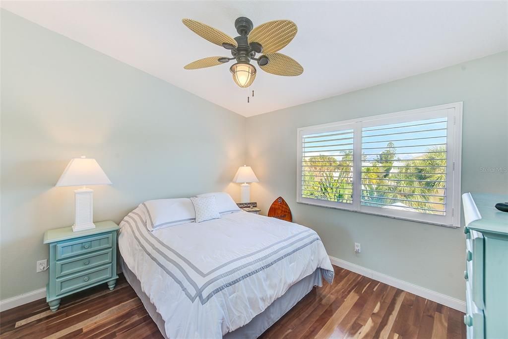 待售: $625,000 (3 贝兹, 3 浴室, 1656 平方英尺)