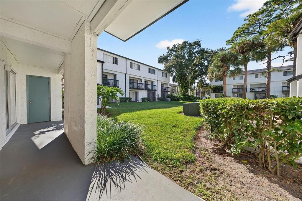 For Sale: $157,000 (2 beds, 1 baths, 1208 Square Feet)