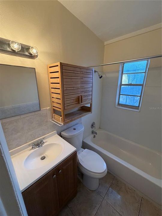 En Renta: $1,600 (2 camas, 1 baños, 576 Pies cuadrados)