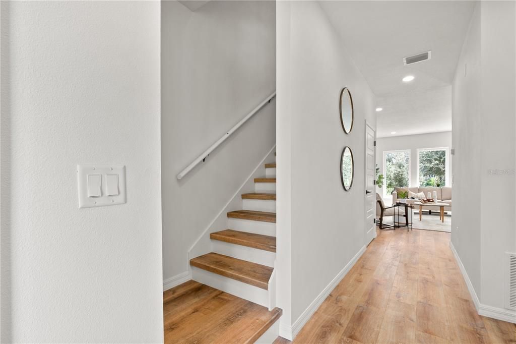 Active With Contract: $485,000 (3 beds, 2 baths, 1475 Square Feet)