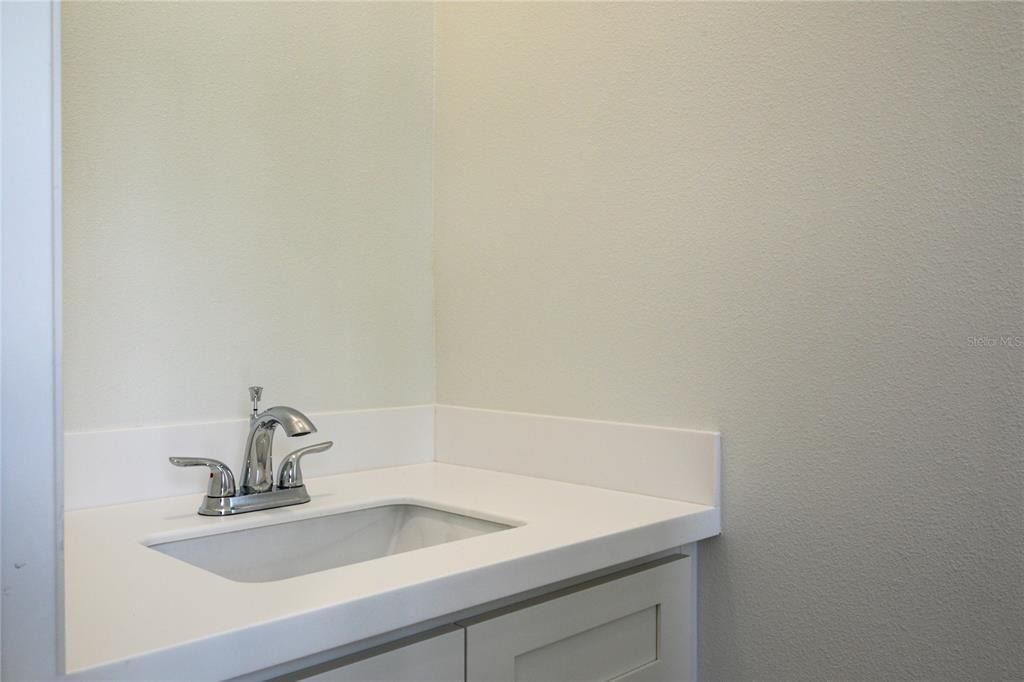 Active With Contract: $485,000 (3 beds, 2 baths, 1475 Square Feet)