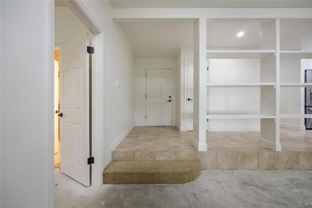 合同活跃: $314,000 (3 贝兹, 2 浴室, 1475 平方英尺)