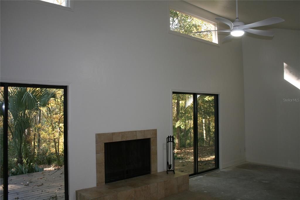 En Venta: $314,000 (3 camas, 2 baños, 1475 Pies cuadrados)