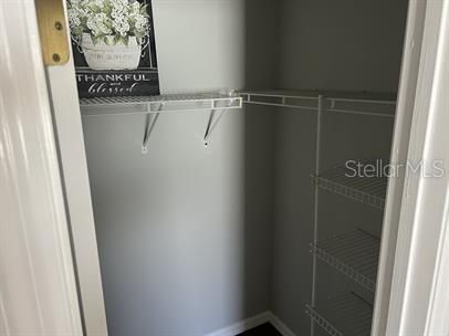 For Rent: $1,900 (2 beds, 2 baths, 1330 Square Feet)