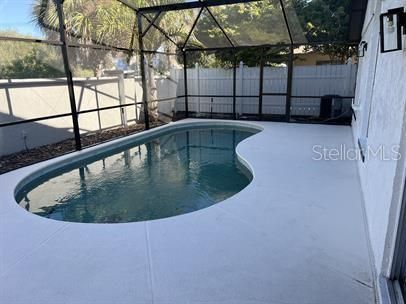 For Rent: $1,900 (2 beds, 2 baths, 1330 Square Feet)