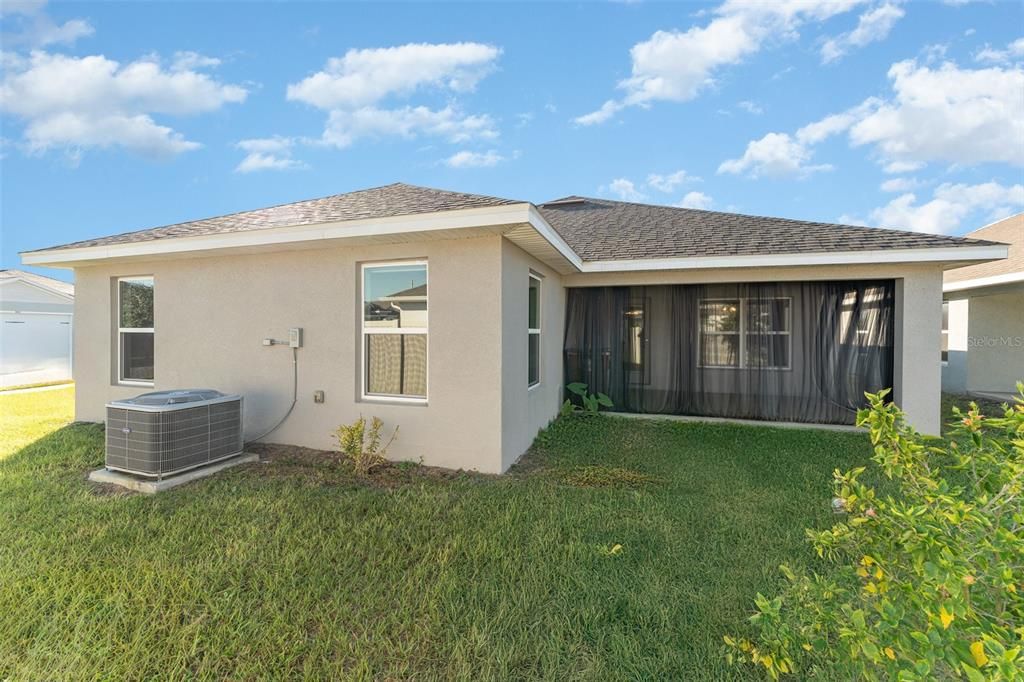 En Venta: $310,000 (3 camas, 2 baños, 1955 Pies cuadrados)