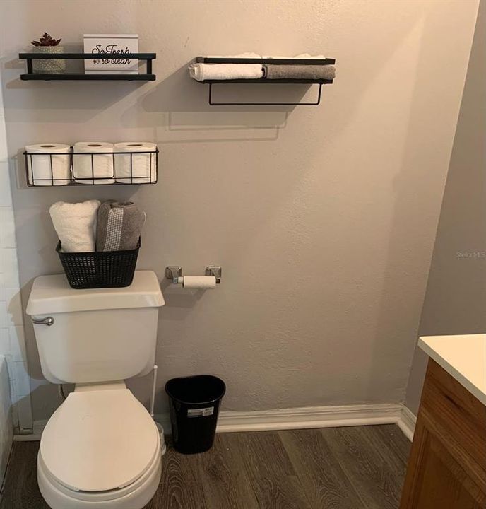 出租: $1,950 (2 贝兹, 2 浴室, 829 平方英尺)