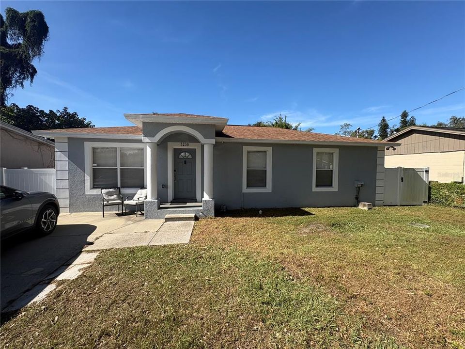 For Sale: $359,900 (3 beds, 2 baths, 1215 Square Feet)