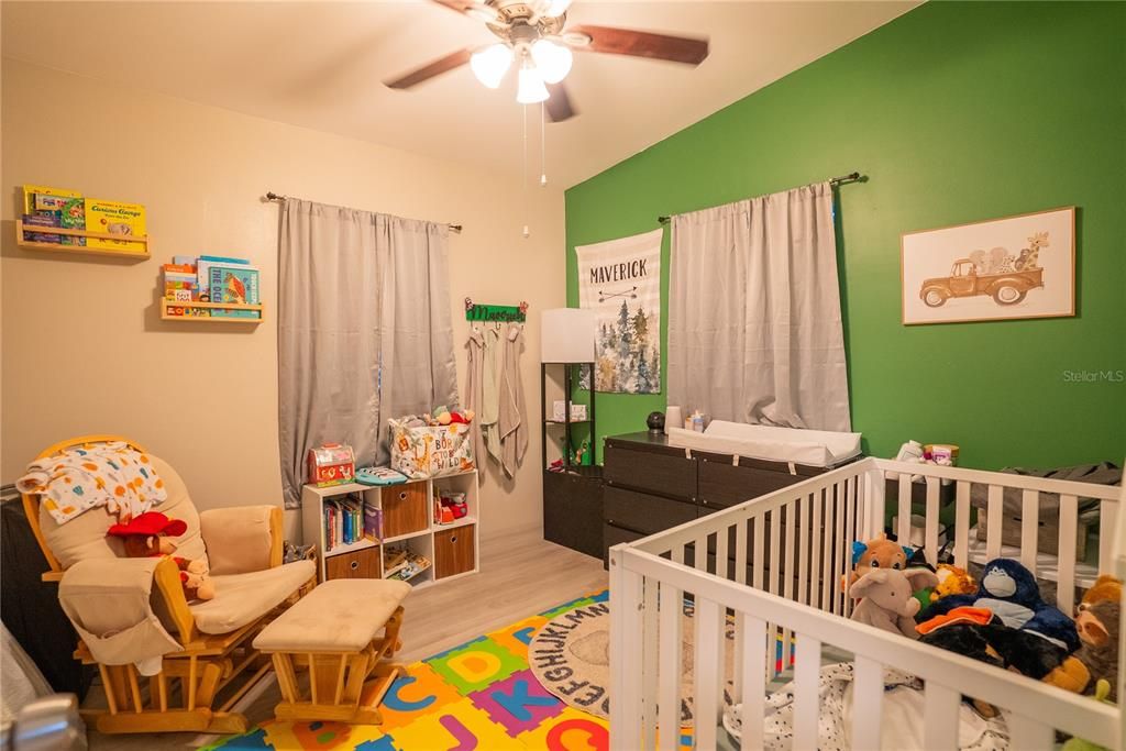 En Venta: $369,900 (3 camas, 2 baños, 1030 Pies cuadrados)