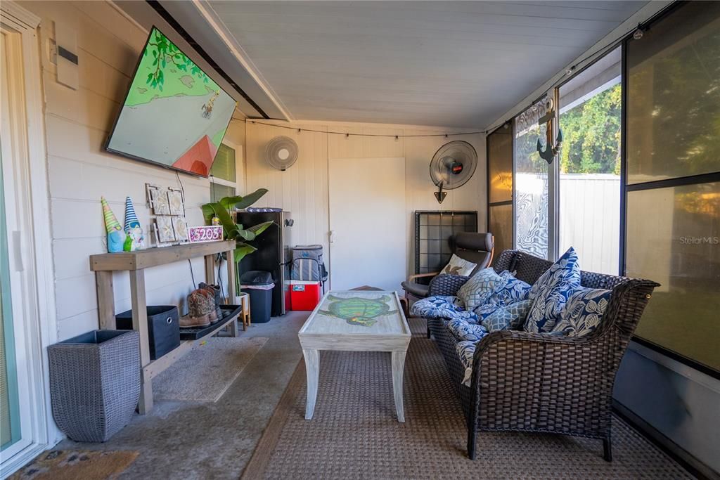 En Venta: $369,900 (3 camas, 2 baños, 1030 Pies cuadrados)