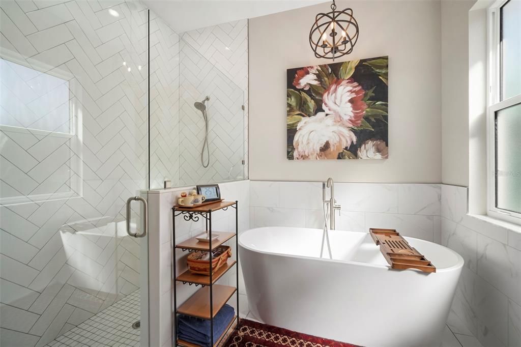 На продажу: $1,500,000 (5 спален, 3 ванн, 3318 Квадратных фут)