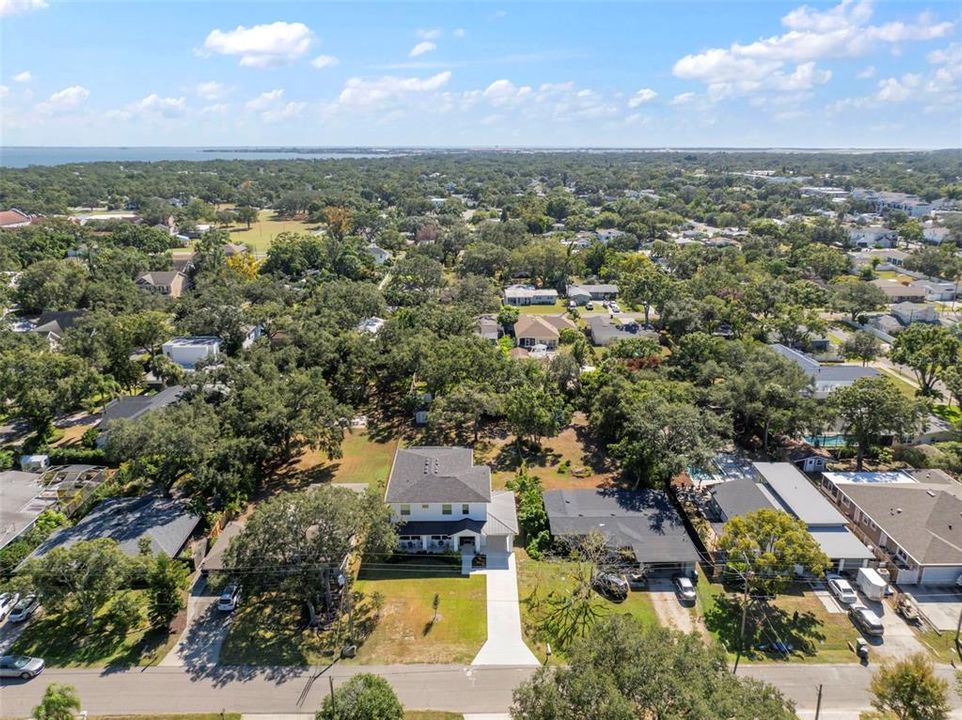 На продажу: $1,500,000 (5 спален, 3 ванн, 3318 Квадратных фут)