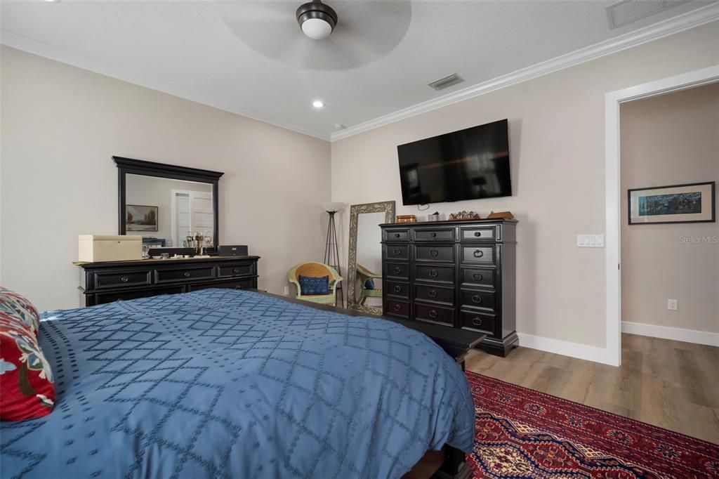 На продажу: $1,500,000 (5 спален, 3 ванн, 3318 Квадратных фут)