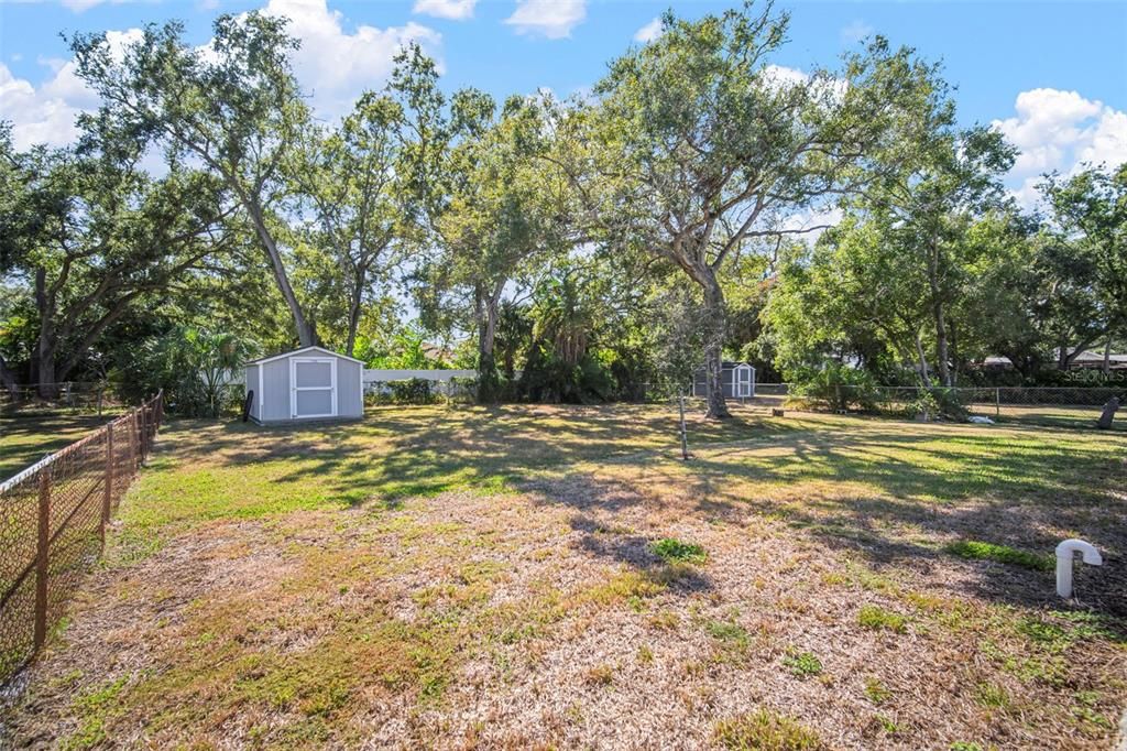 На продажу: $1,500,000 (5 спален, 3 ванн, 3318 Квадратных фут)