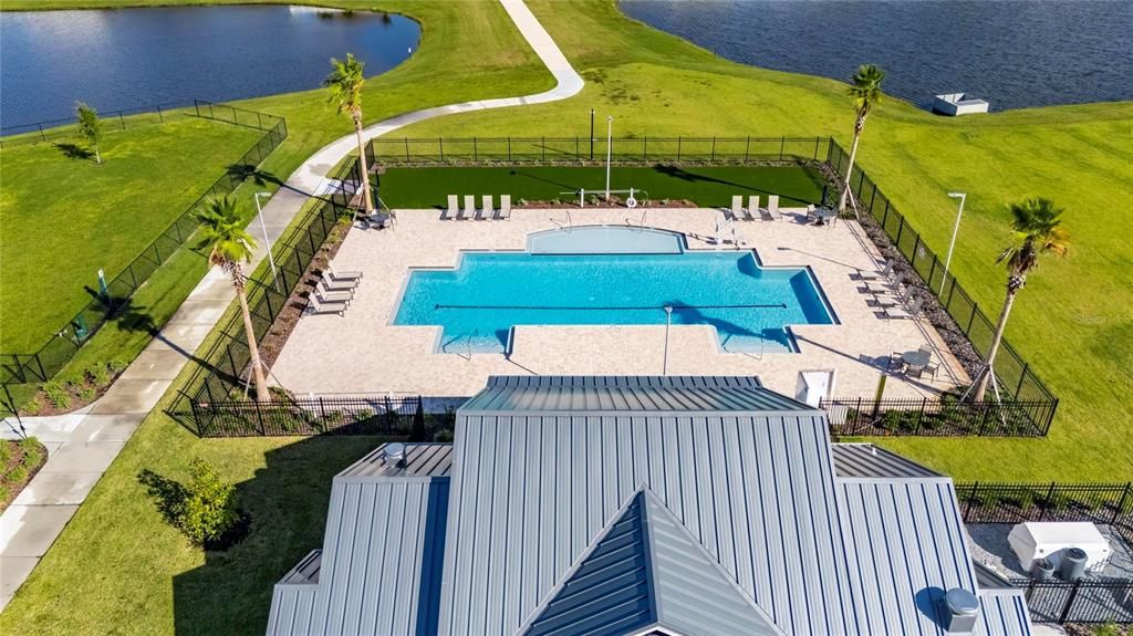 Active With Contract: $439,000 (4 beds, 2 baths, 2100 Square Feet)