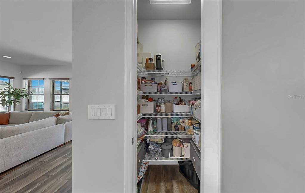 Active With Contract: $439,000 (4 beds, 2 baths, 2100 Square Feet)