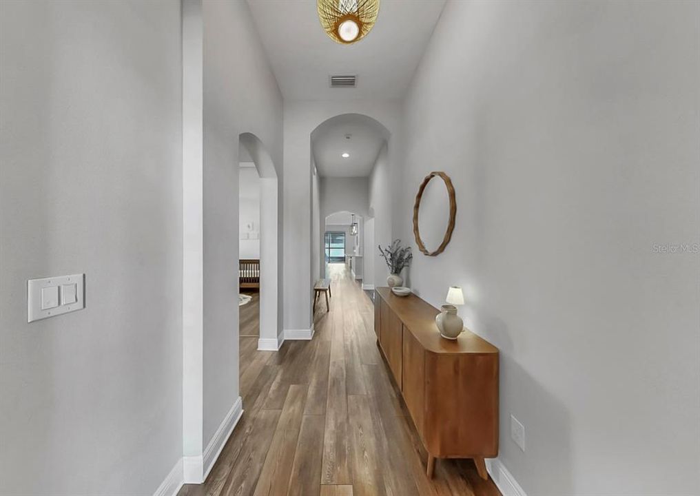 Active With Contract: $439,000 (4 beds, 2 baths, 2100 Square Feet)