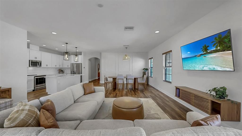 Active With Contract: $439,000 (4 beds, 2 baths, 2100 Square Feet)