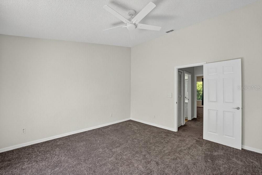 В аренду: $2,325 (3 спален, 2 ванн, 1608 Квадратных фут)