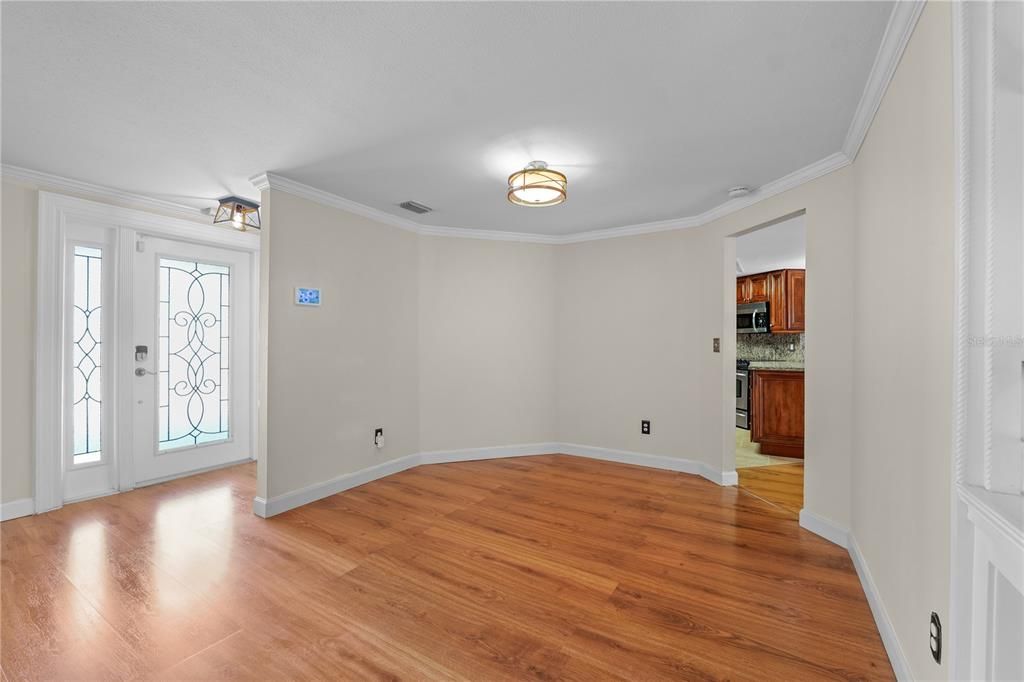 For Sale: $465,000 (4 beds, 2 baths, 1944 Square Feet)