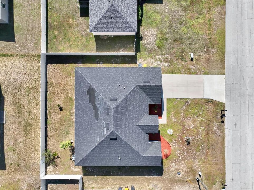 For Sale: $300,000 (4 beds, 2 baths, 2145 Square Feet)