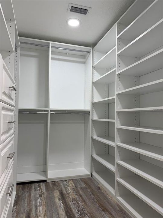 На продажу: $549,000 (2 спален, 2 ванн, 1165 Квадратных фут)