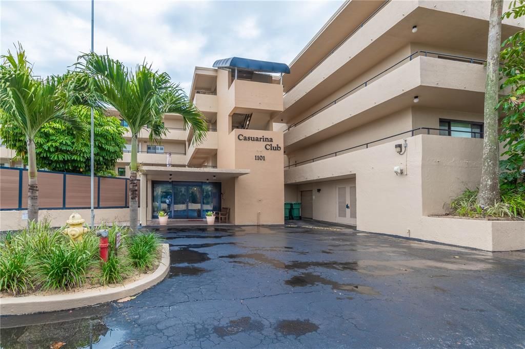 На продажу: $549,000 (2 спален, 2 ванн, 1165 Квадратных фут)